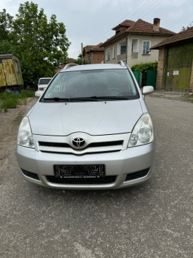 Toyota Corolla verso 2.2 136, снимка 6