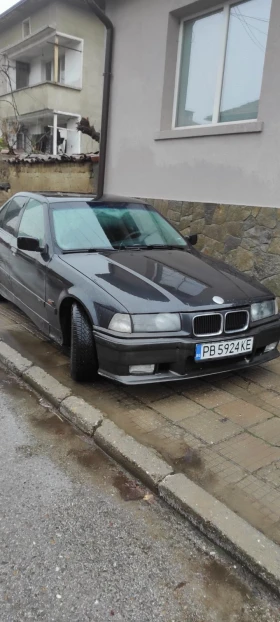     BMW 318