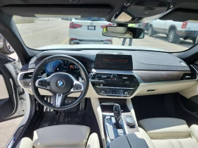 BMW 550 M xDrive * ЦЕНА ДО БЪЛГАРИЯ * (CARFAX) - 44999 лв. - 36514979 | Car24.bg