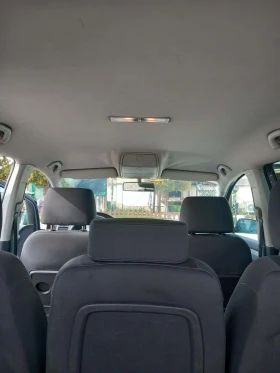 VW Touran - 2300 € / 4498.41 лв. - 20493160 6