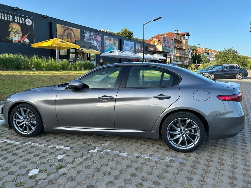 Alfa Romeo Giulia, снимка 7 - Автомобили и джипове - 46390023