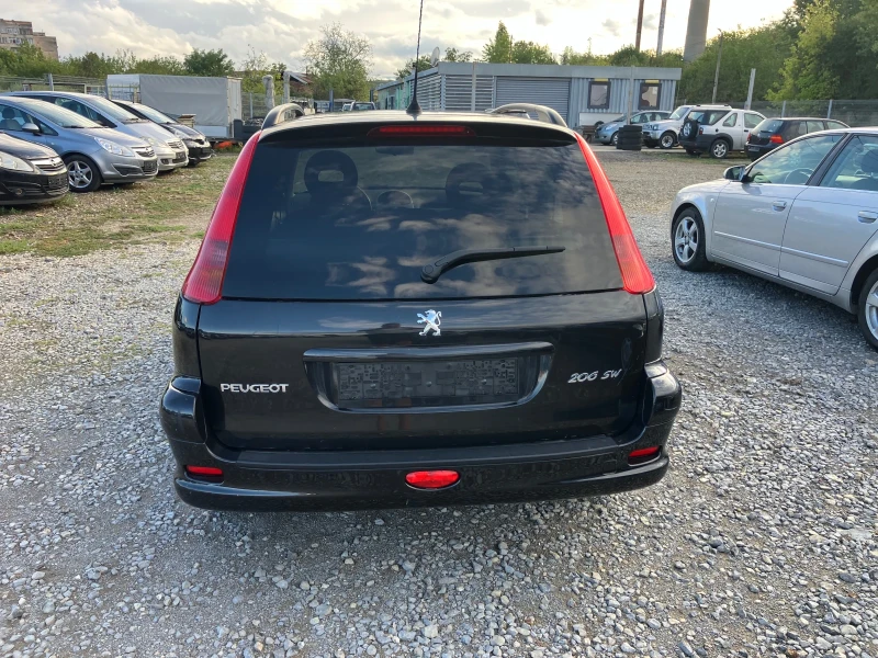 Peugeot 206 SW 1.4i KLIMA, снимка 4 - Автомобили и джипове - 47240659