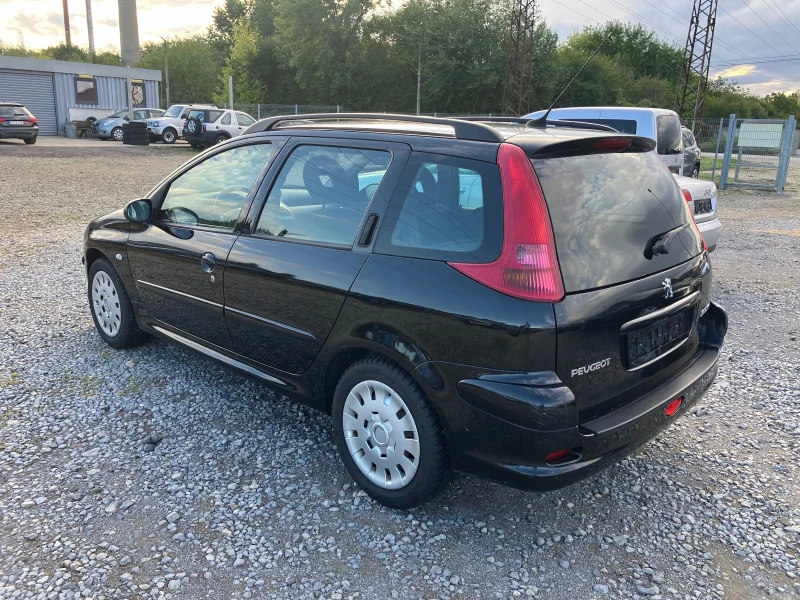 Peugeot 206 SW 1.4i KLIMA, снимка 3 - Автомобили и джипове - 47240659