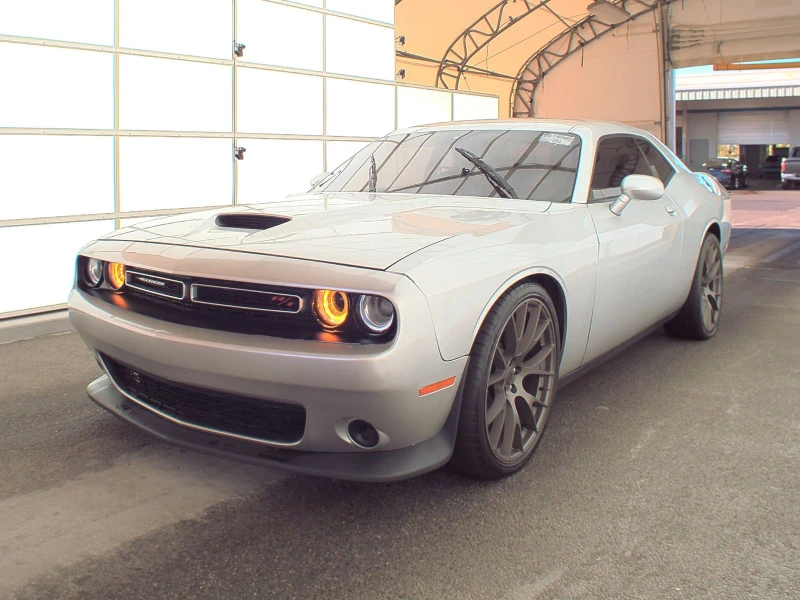 Dodge Challenger R/T, снимка 6 - Автомобили и джипове - 47713903