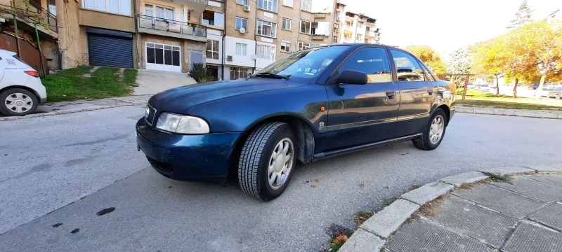 Audi A4 Метан, снимка 4 - Автомобили и джипове - 47843351