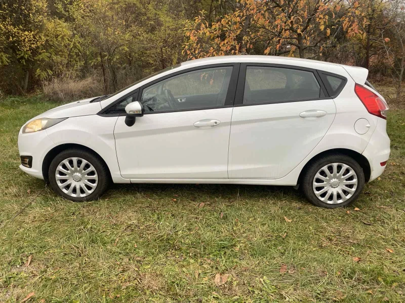 Ford Fiesta, снимка 4 - Автомобили и джипове - 47907211