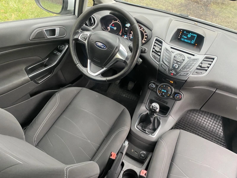 Ford Fiesta, снимка 11 - Автомобили и джипове - 47907211