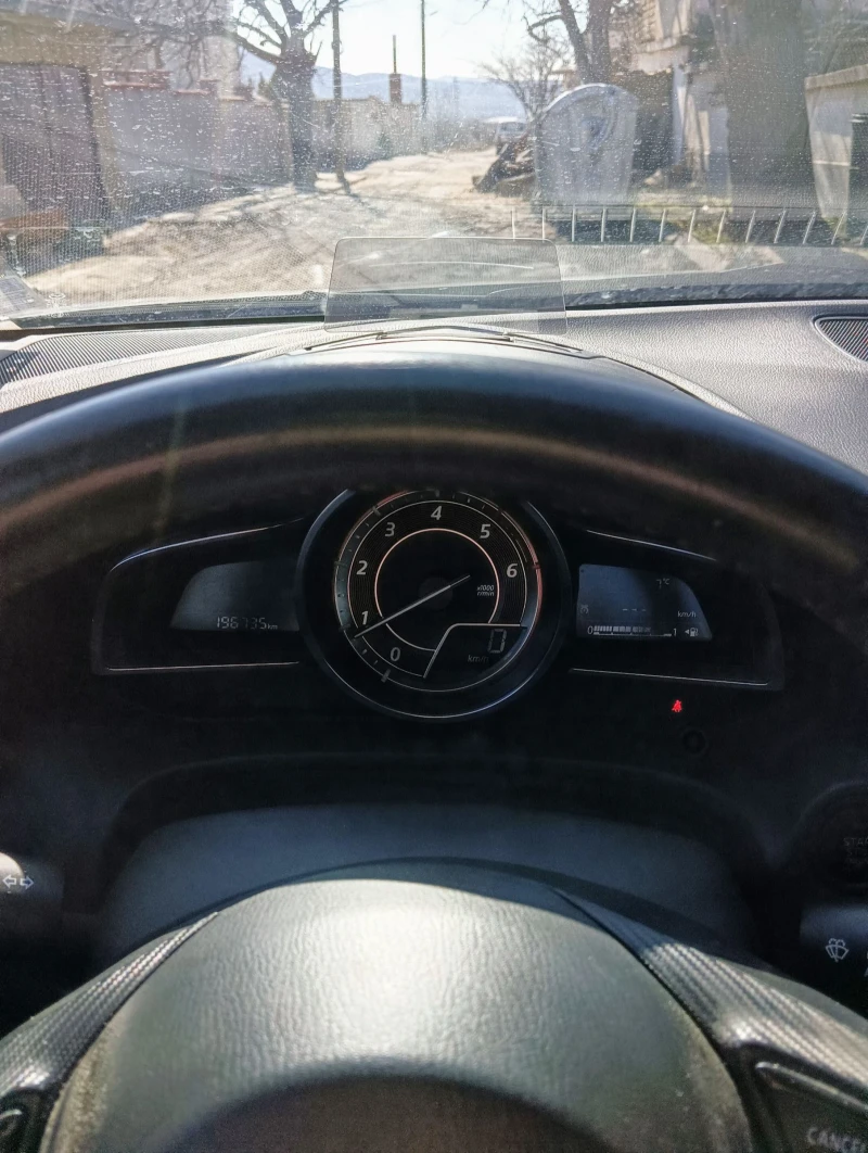 Mazda 3 2.2 skyactiv , снимка 7 - Автомобили и джипове - 49104413