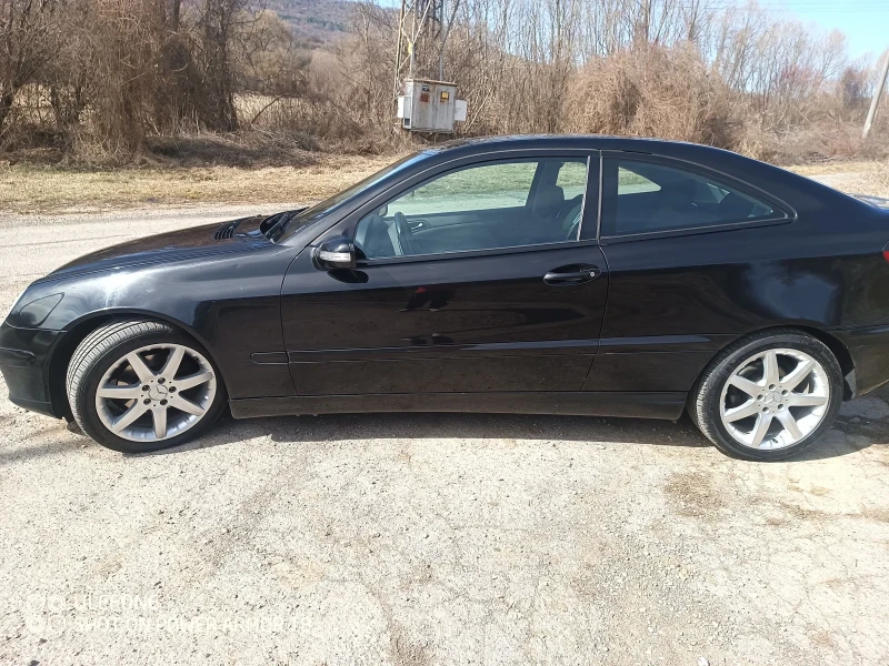 Mercedes-Benz C 220  Spot Coupe Facelift Панорама Нов внос , снимка 4 - Автомобили и джипове - 49421240