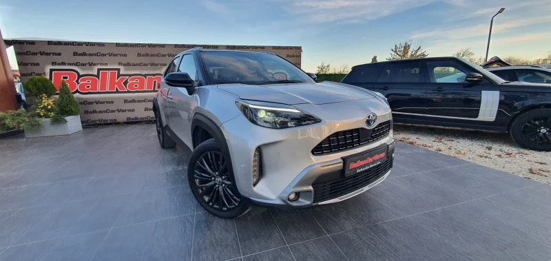 Toyota Yaris Cross 1.5 HYBRID 4WD BI-COLOR Гаранция , снимка 11 - Автомобили и джипове - 52246050