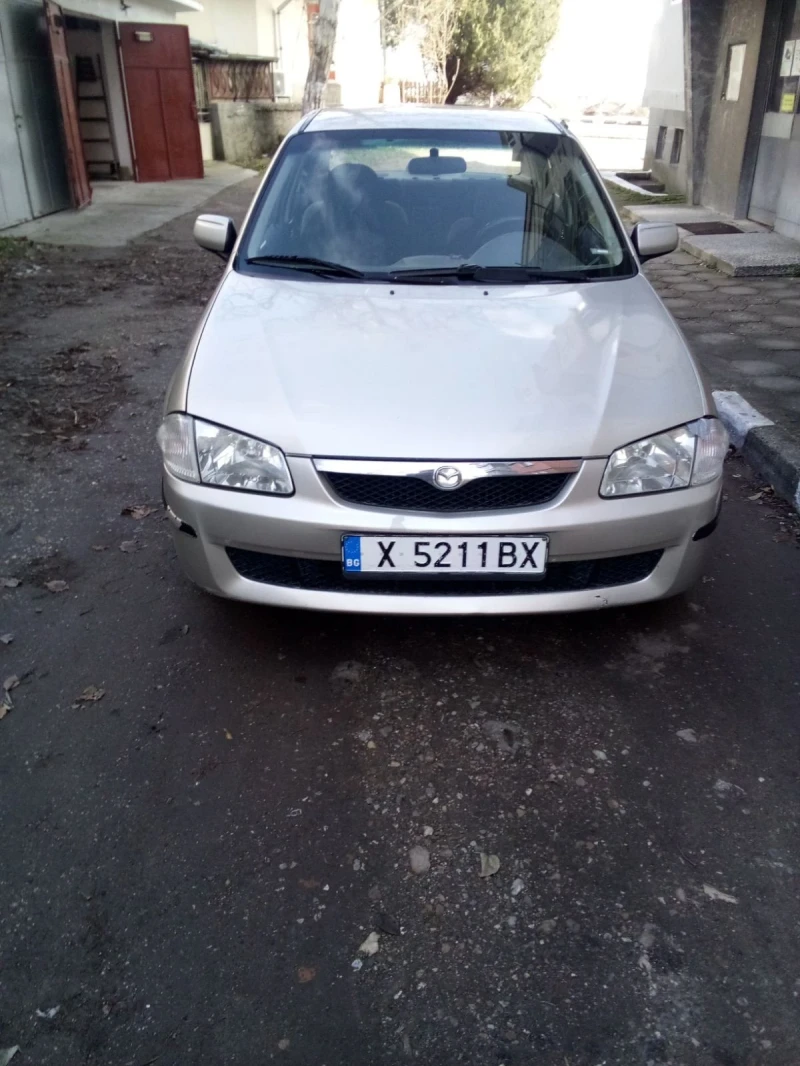 Mazda 323, снимка 3 - Автомобили и джипове - 53075378