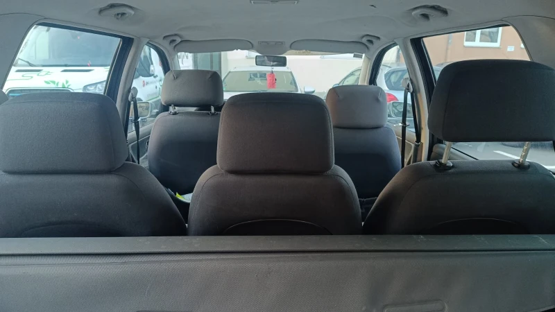 Seat Alhambra, снимка 4 - Автомобили и джипове - 53324437