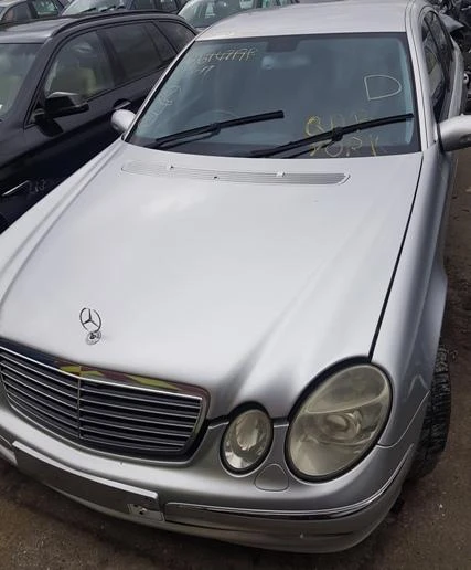 Mercedes-Benz E 220 2.2.2.7.3.2ЧАСТИ, снимка 1 - Автомобили и джипове - 10620727