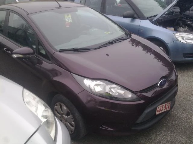 Ford Fiesta 1.6 TDCI, снимка 6 - Автомобили и джипове - 21951434