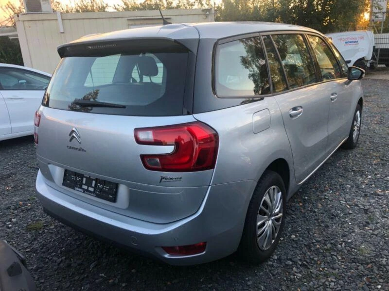 Citroen Grand C4 Picasso 1.6 BlueHdi-120кс-Автоматик, снимка 3 - Автомобили и джипове - 47430798