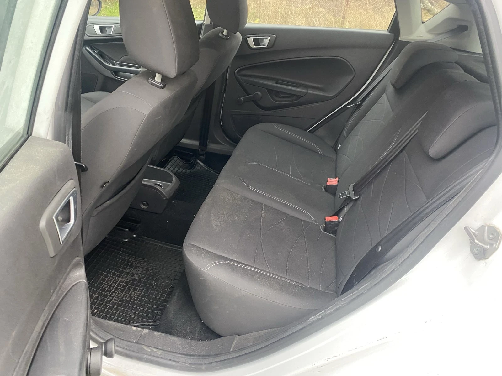 Ford Fiesta ДИЗЕЛ ОТ БЪЛГАРИЯ МОТО ПФОЕ | Mobile.bg — изображение 13