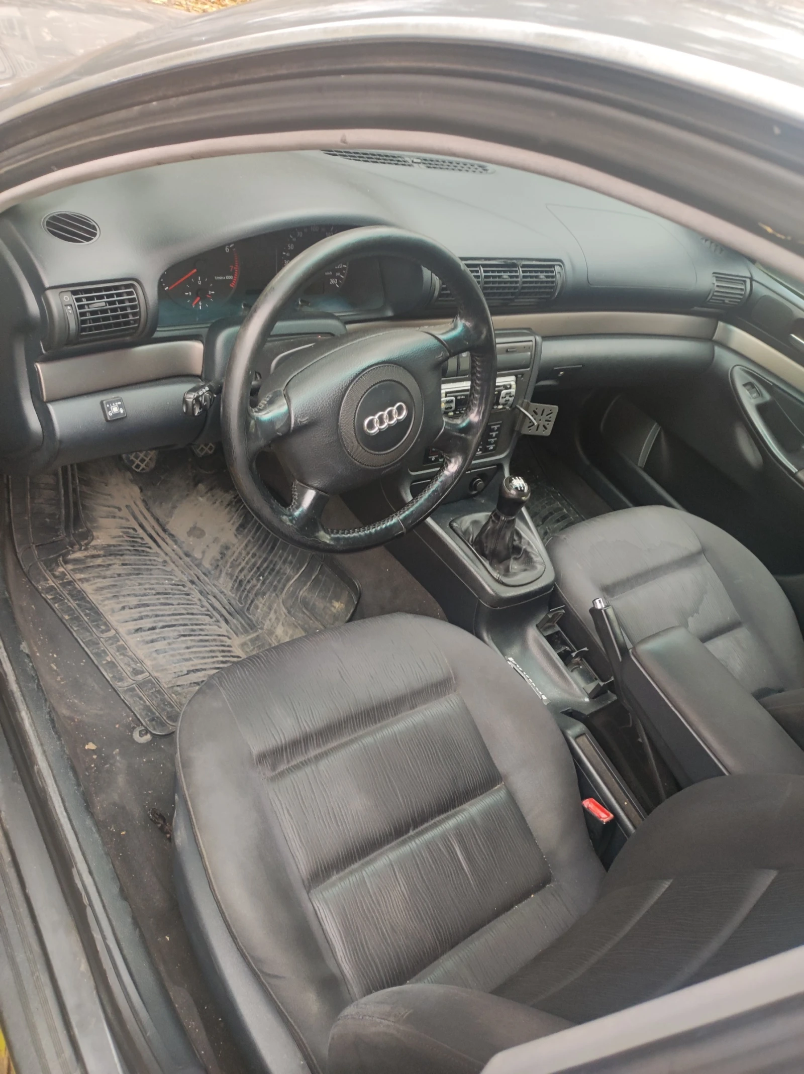 Audi A4 B5 - изображение 6
