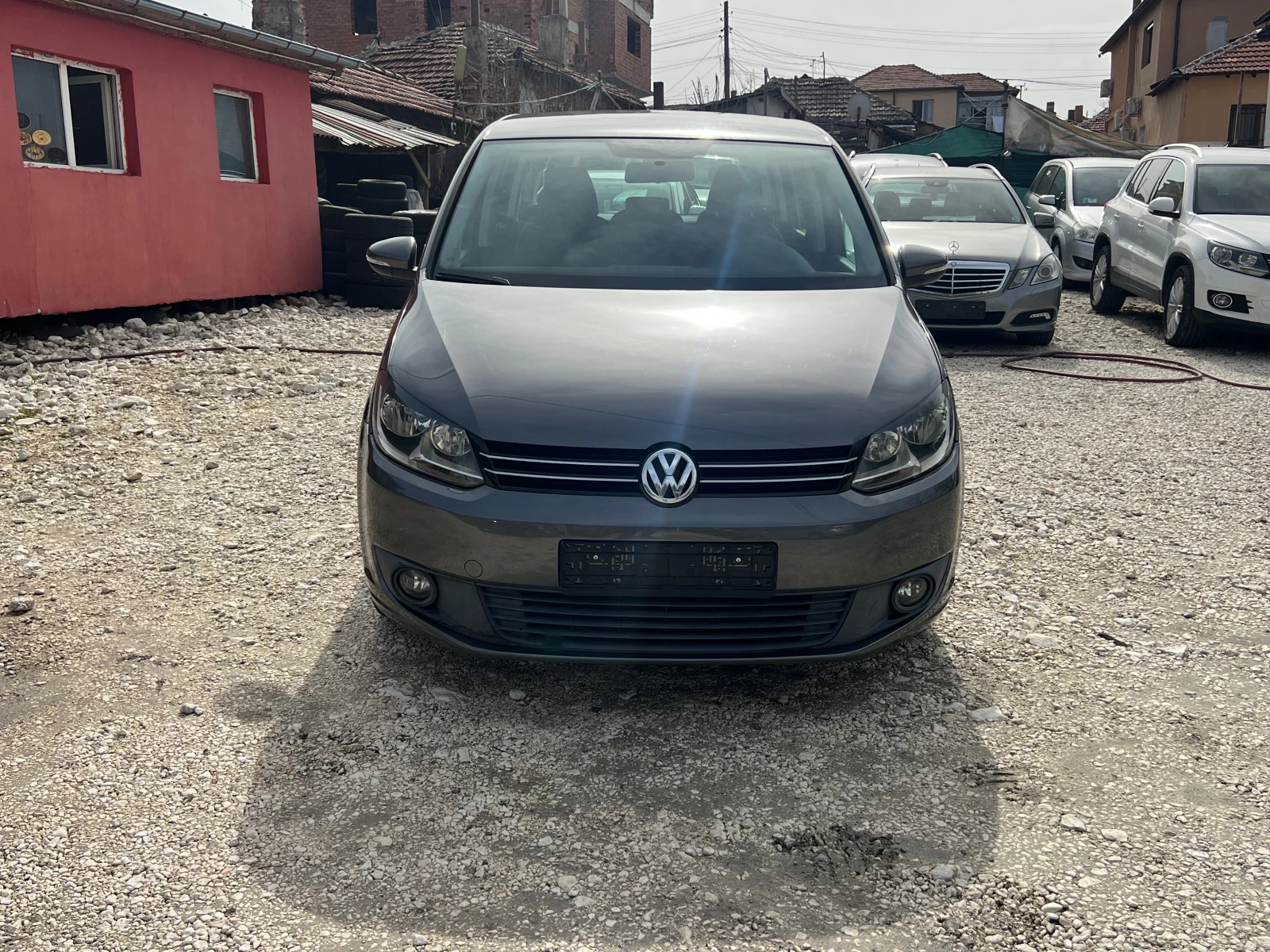 VW Touran 1, 6 tdi 7 места - изображение 8