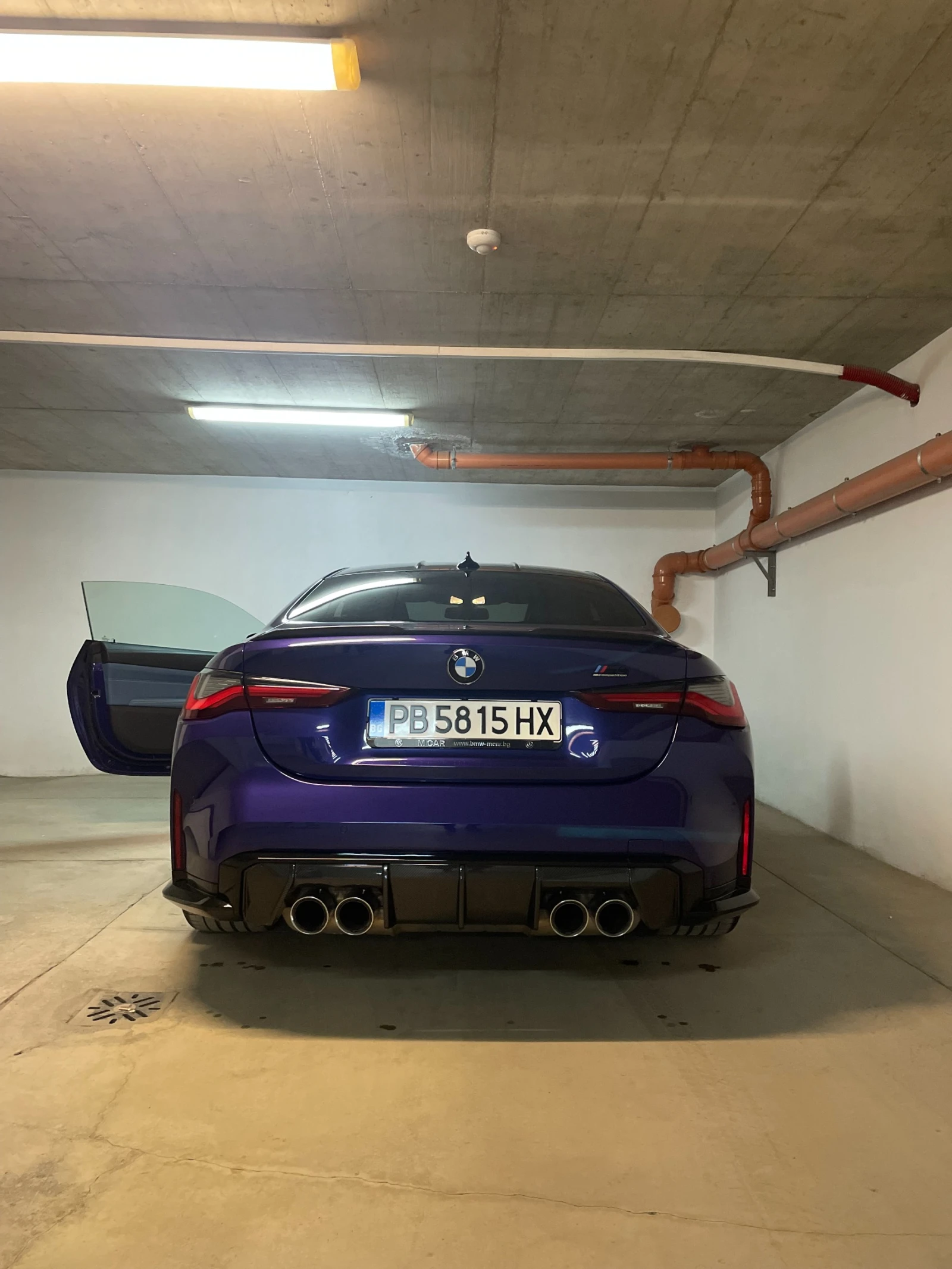 BMW M4 Competition, снимка 17 - Автомобили и джипове - 52125136