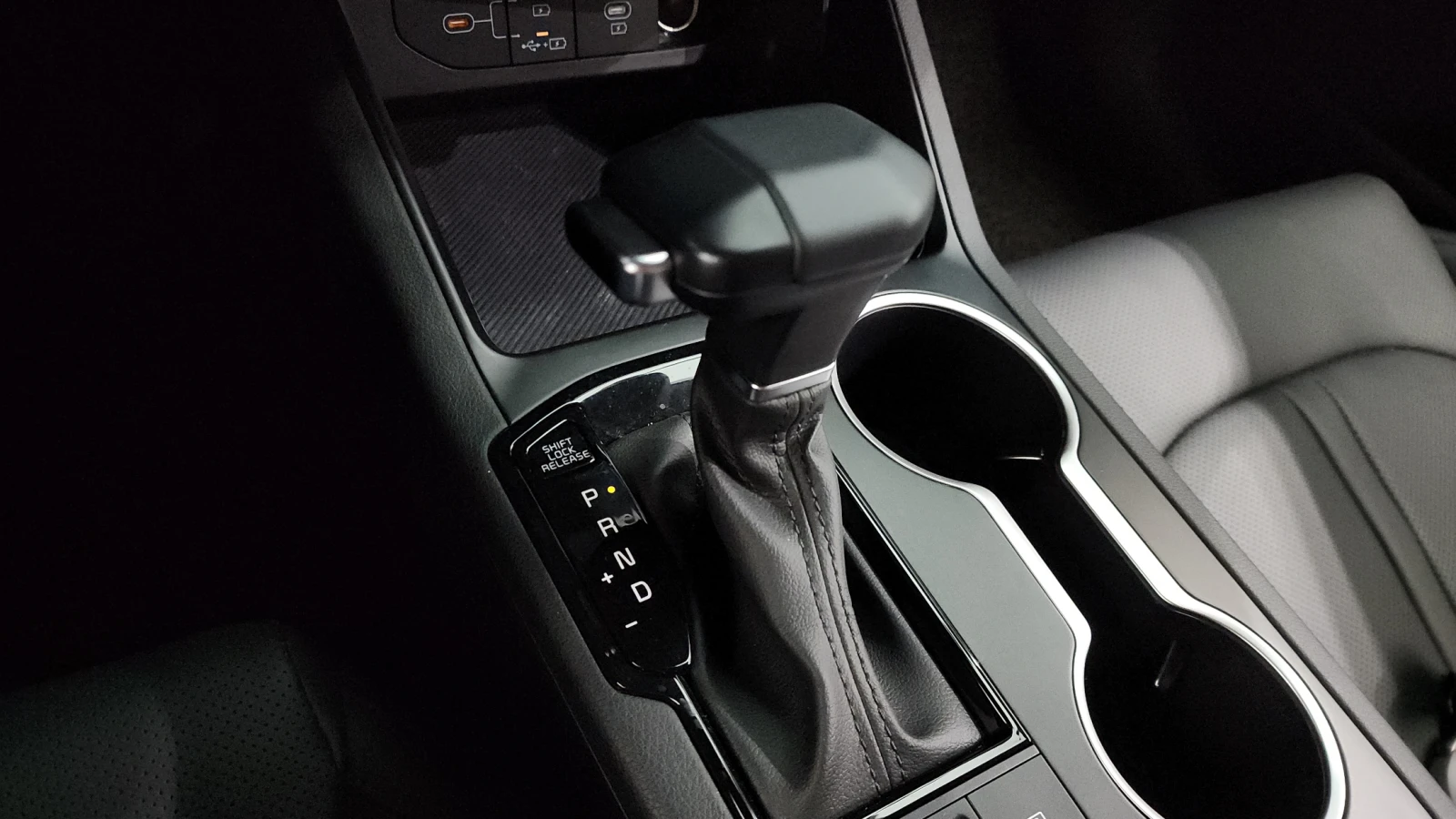 Kia K5 2.0LPI TRENDY | Mobile.bg   8