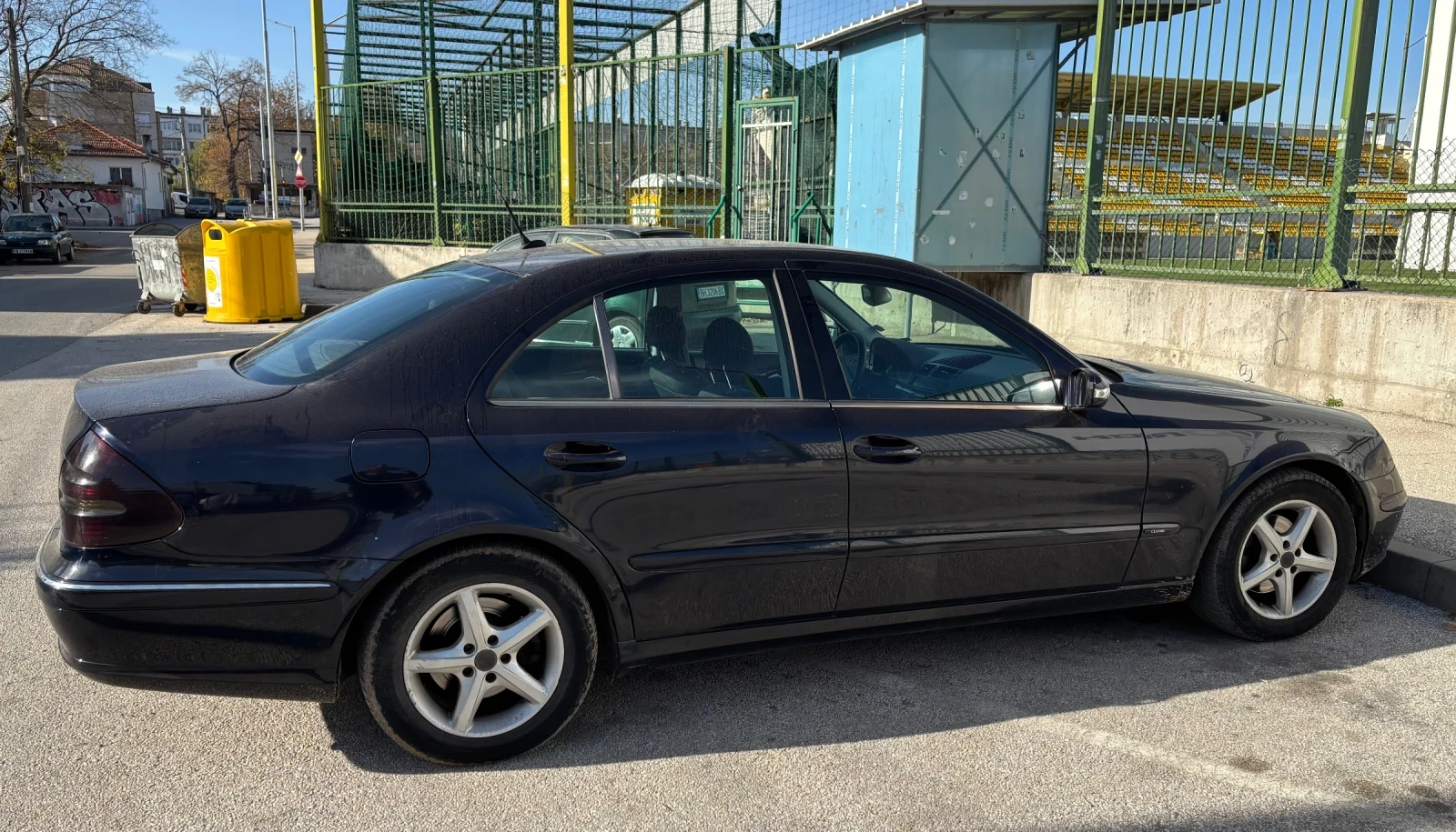 Mercedes-Benz E 270  - изображение 3