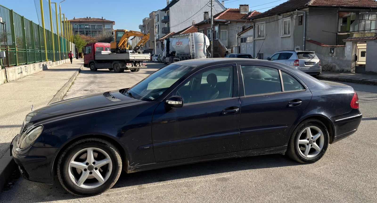 Mercedes-Benz E 270  - изображение 2