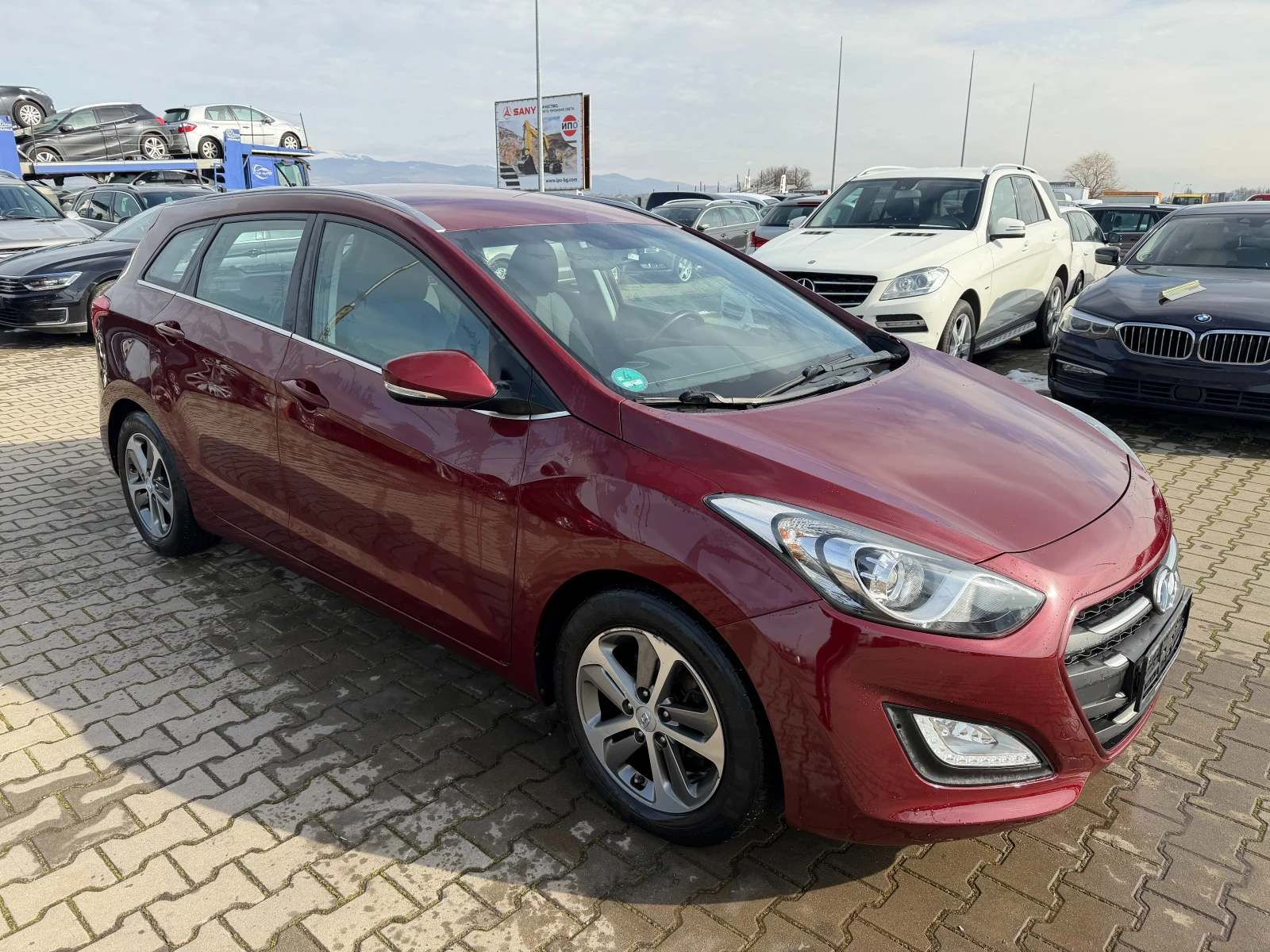 Hyundai I30 1.6CRDI EURO 6 - изображение 4