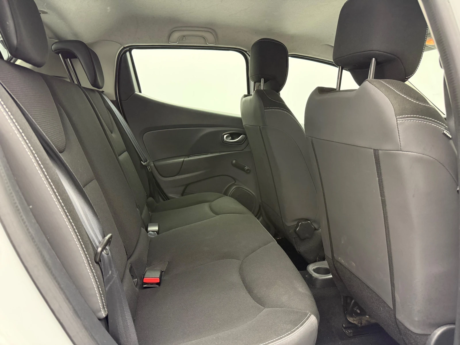 Renault Clio | Mobile.bg � ����������� 12