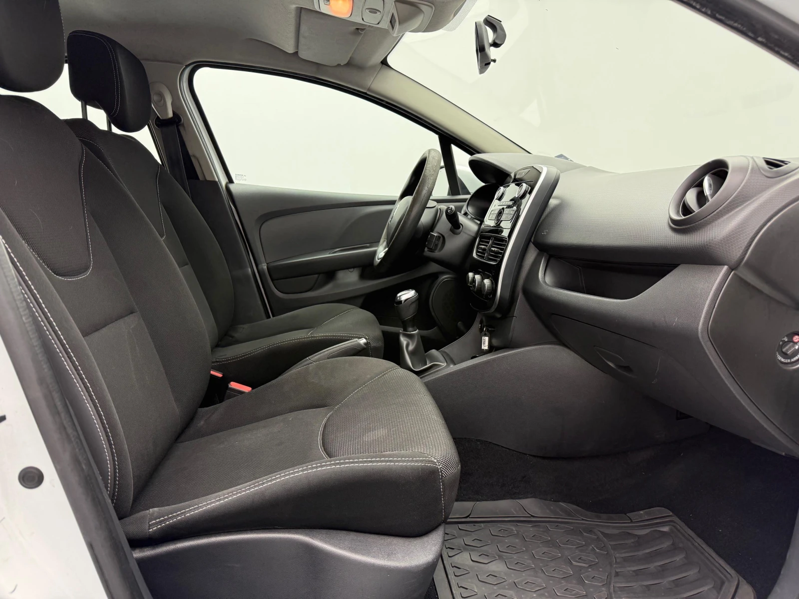Renault Clio | Mobile.bg � ����������� 11