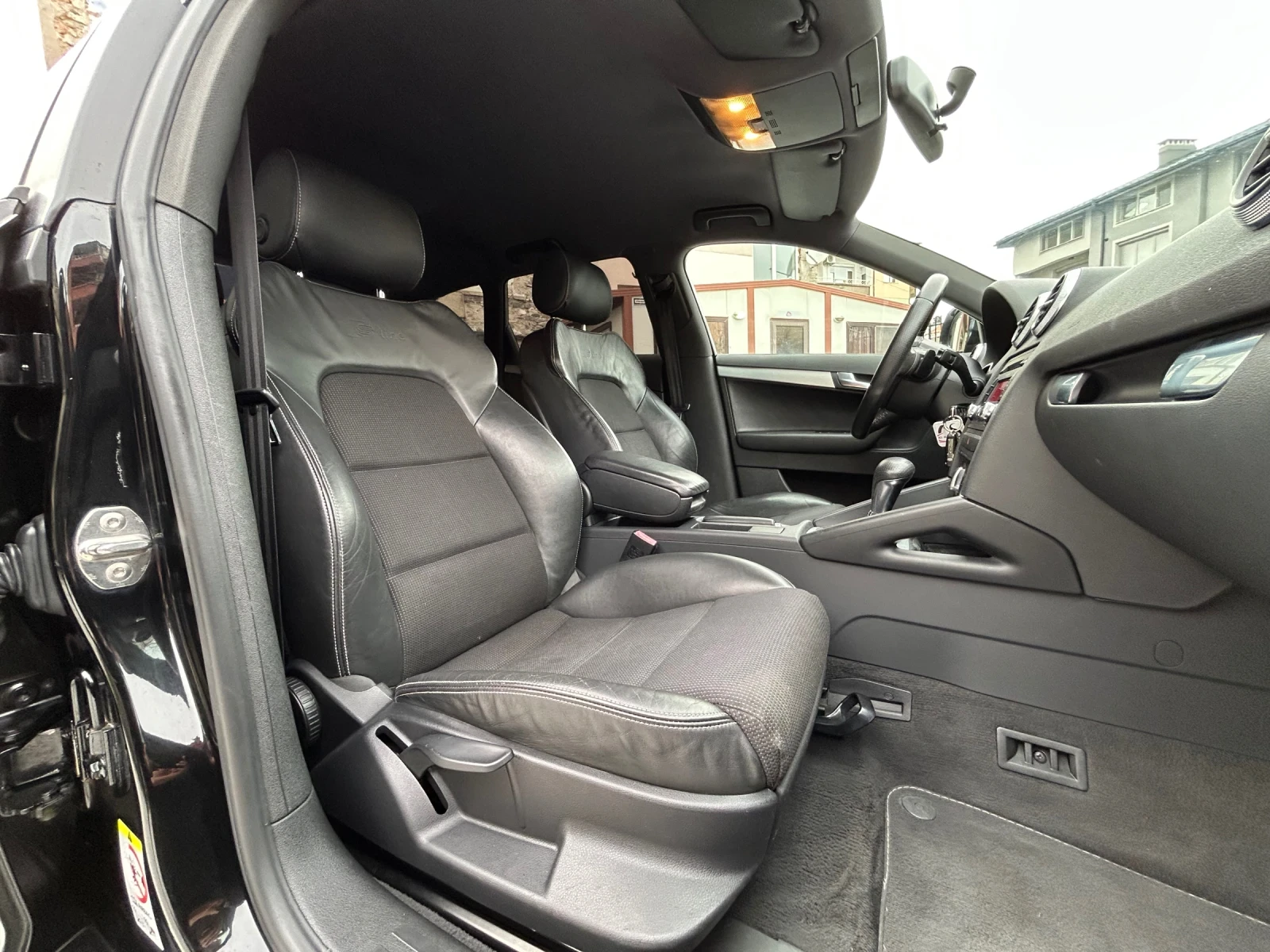 Audi A3 1.6 TDI * FACELIFT * AUTOMATIC * 3xSLINE * ����  | Mobile.bg � ����������� 11