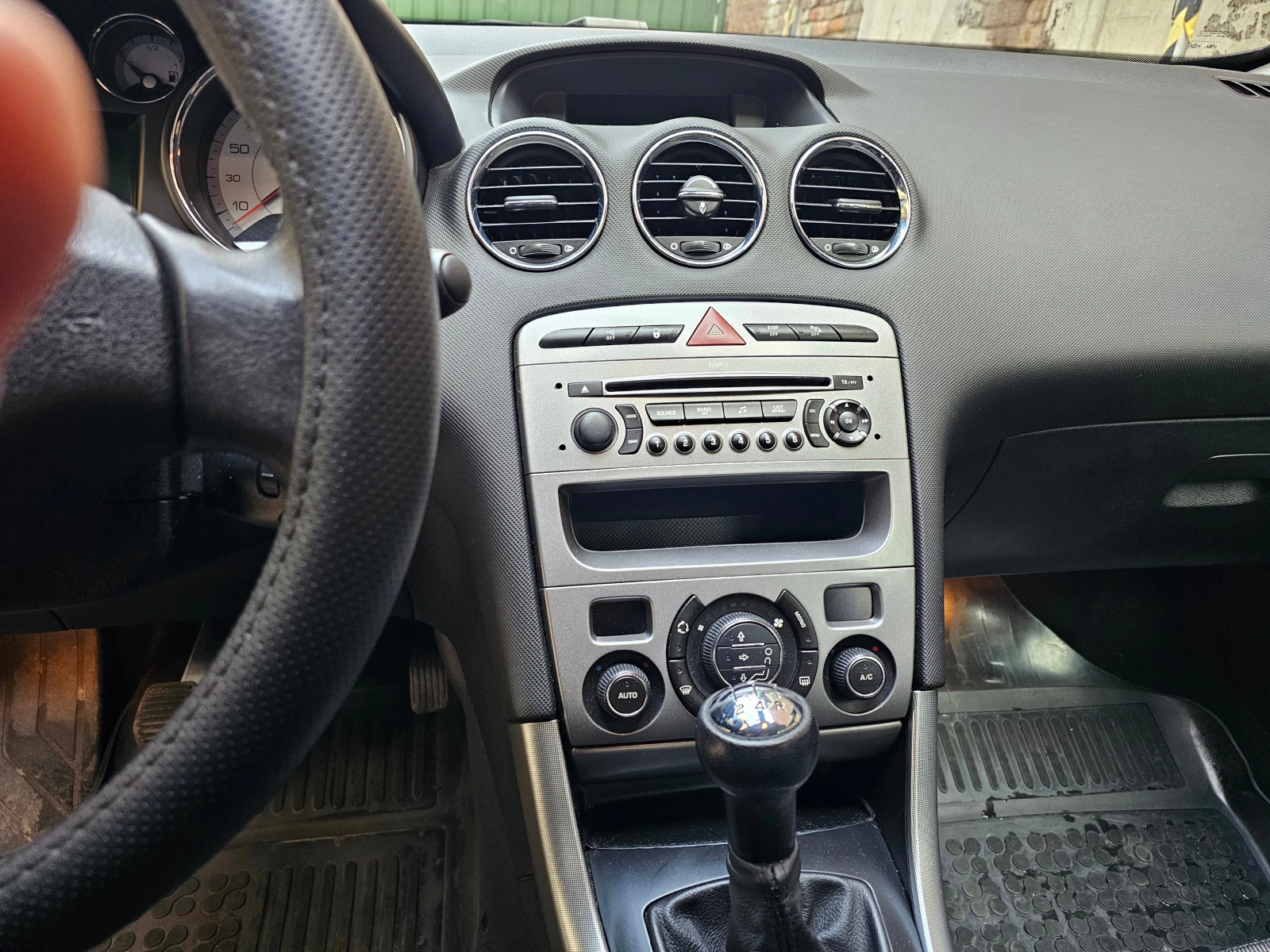 Peugeot 308, снимка 10 - Автомобили и джипове - 54012063