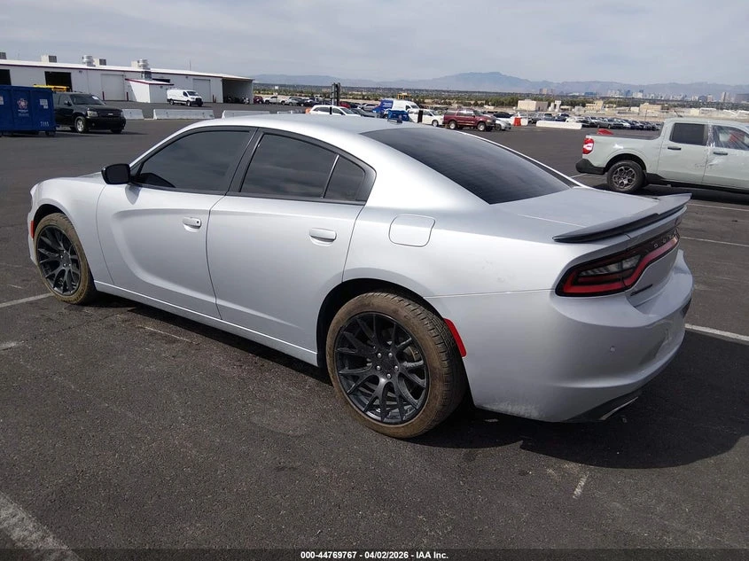 Dodge Charger 3.6L V-6 DOHC, VVT, 292HP Rear Wheel Drive | Mobile.bg � ����������� 3
