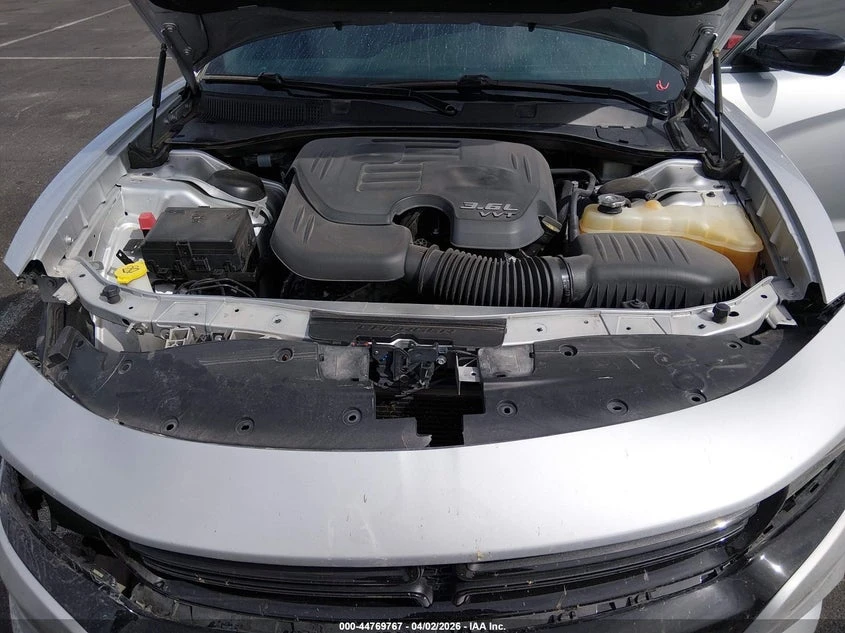 Dodge Charger 3.6L V-6 DOHC, VVT, 292HP Rear Wheel Drive | Mobile.bg � ����������� 10