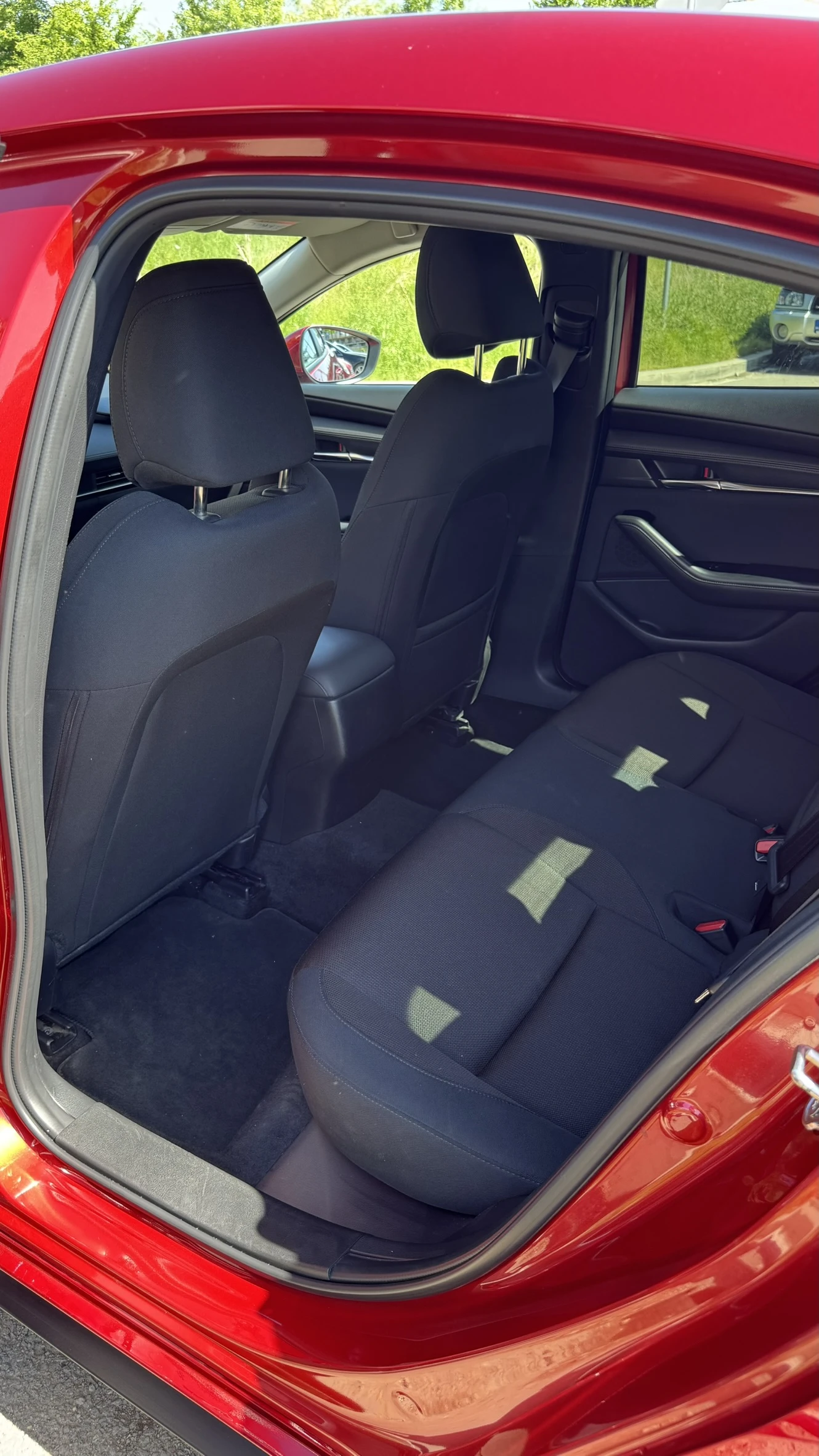 Mazda 3 SKY-G MILD HYBRID, снимка 15 - Автомобили и джипове - 54721038