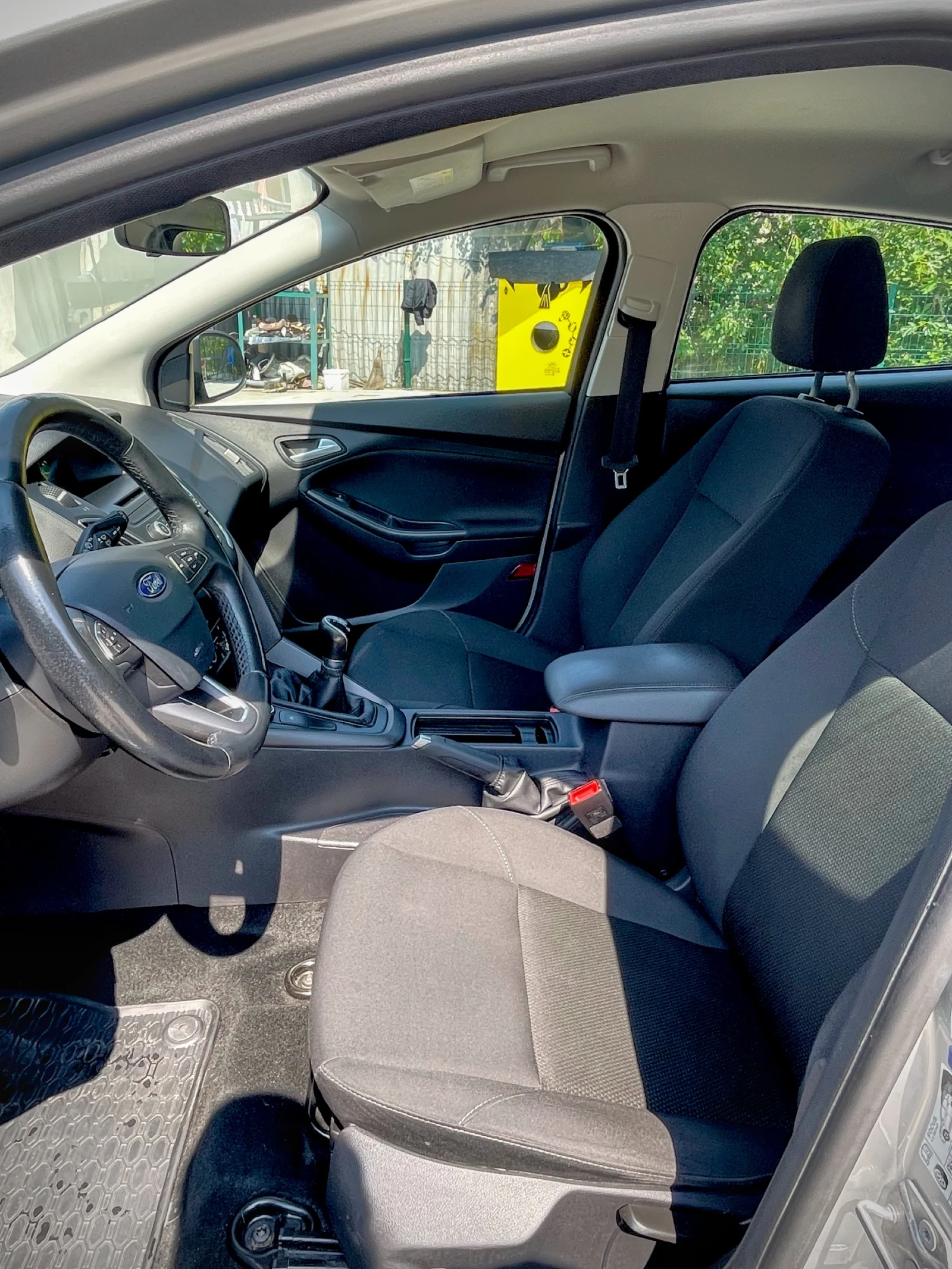 Ford Focus 1.0 EcoBoost, снимка 10 - Автомобили и джипове - 54870234