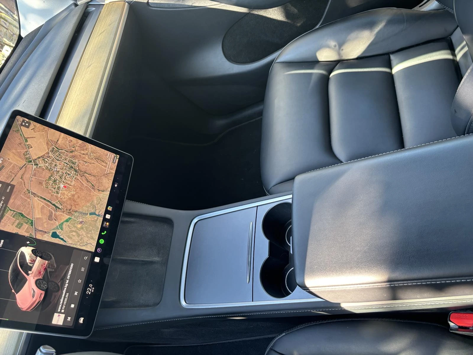 Tesla Model Y LFP батерия, снимка 13 - Автомобили и джипове - 55230538