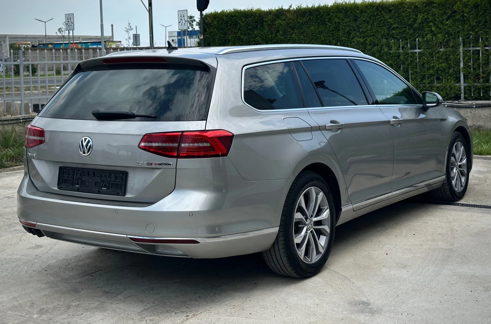 VW Passat 2.0TDI 190кс HIGHLINE DSG* Digital* 4Motion* Подгр, снимка 7 - Автомобили и джипове - 55324401