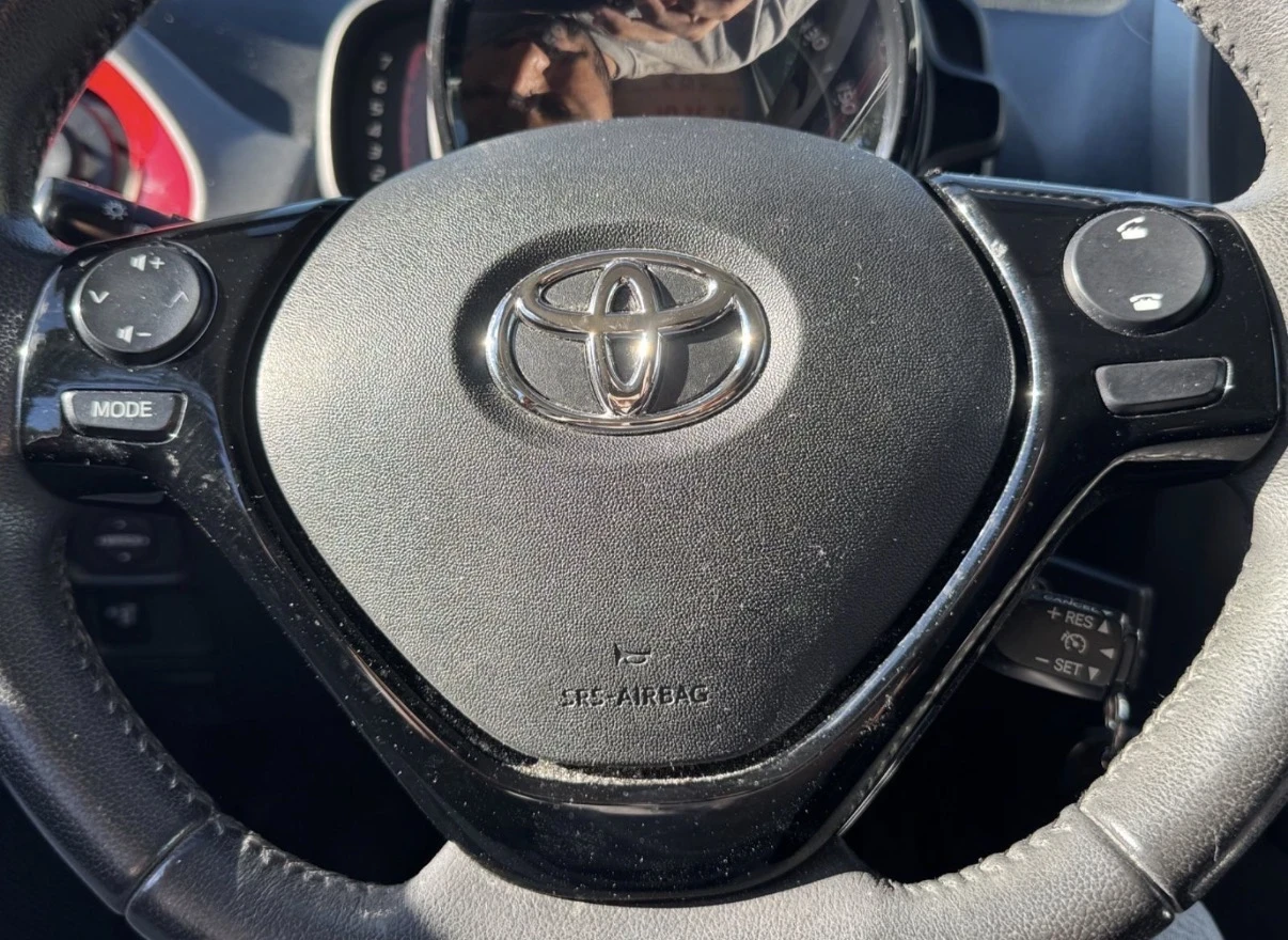 Toyota Aygo 1.0I 72k.c 103000km , снимка 14 - Автомобили и джипове - 55975344