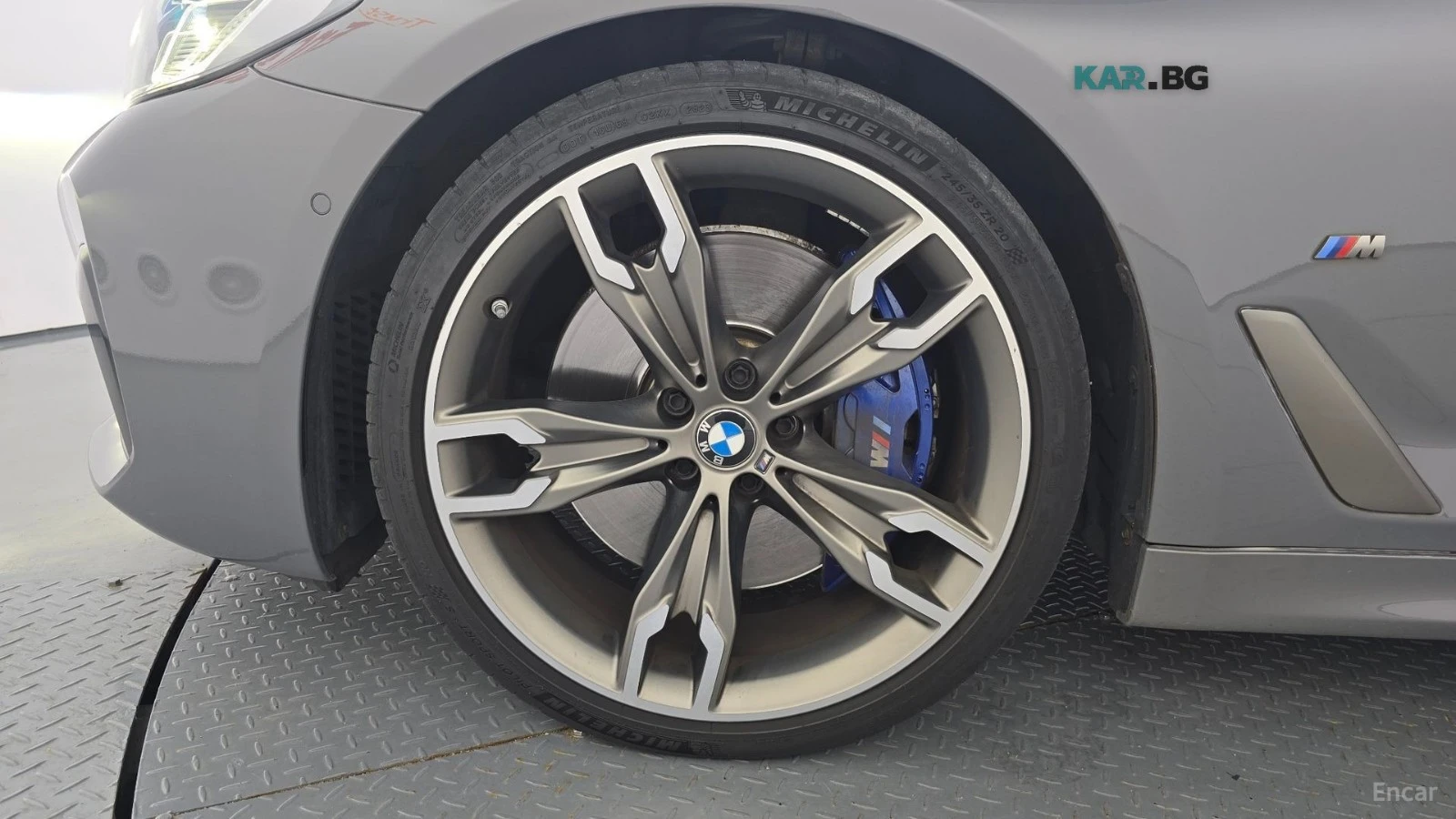 BMW 550 М550i* XDRIVE* LASER* DISTRONIC* ОБДУХ* 360* HUD* , снимка 16 - Автомобили и джипове - 56103406