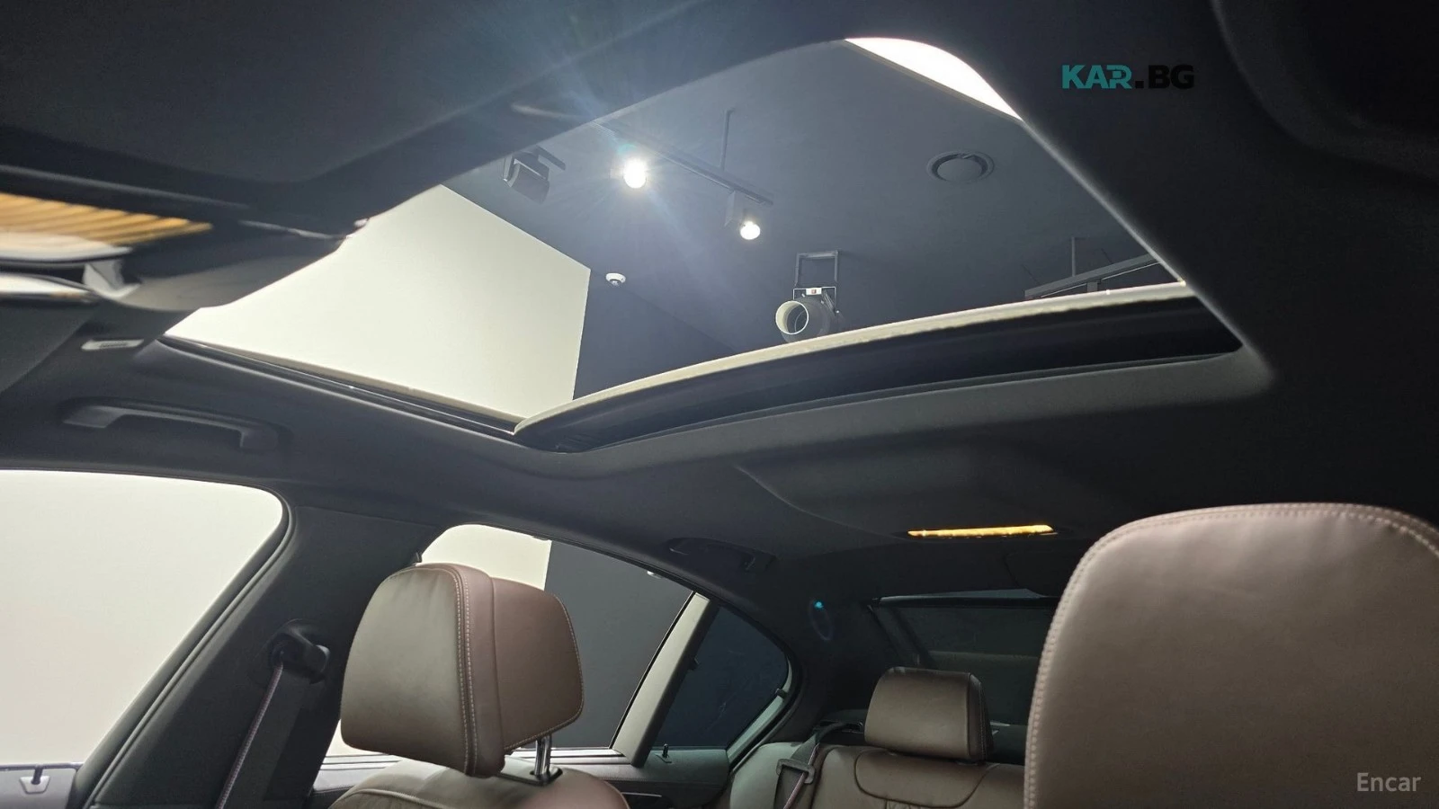 BMW 550 М550i* XDRIVE* LASER* DISTRONIC* ОБДУХ* 360* HUD* , снимка 15 - Автомобили и джипове - 56103406