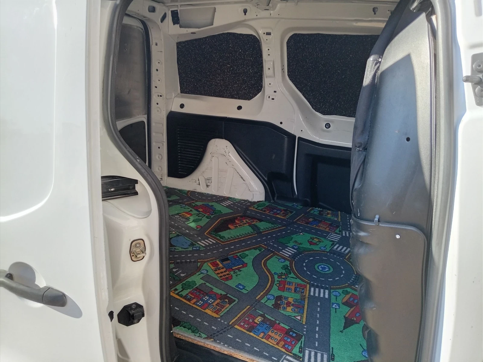 Citroen Berlingo, снимка 15 - Автомобили и джипове - 56107291