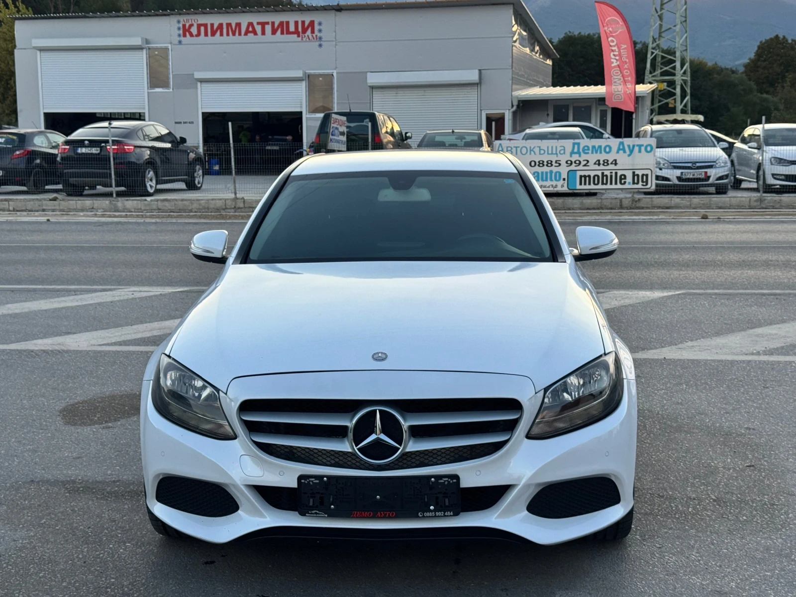 Mercedes-Benz C 220 ЛИЗИНГ ОБСЛУЖЕНА, снимка 3 - Автомобили и джипове - 56199434