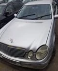 Mercedes-Benz E 220 2.2.2.7.3.2ЧАСТИ, снимка 1