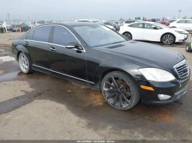 Mercedes-Benz X-Klasse 5.5L V-8 DOHC, VVT, 382HP Rear Wheel Drive, снимка 1