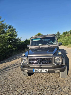     Mercedes-Benz G 320  