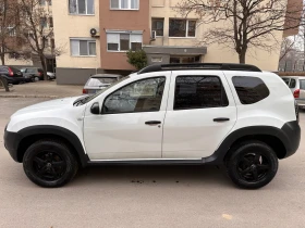 Dacia Duster 1.6i Бензин/Климатик/Мултимедия/OFF-road пакет, снимка 4