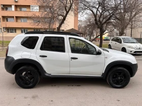 Dacia Duster 1.6i Бензин/Климатик/Мултимедия/OFF-road пакет, снимка 5