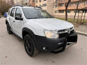 Dacia Duster 1.6i Бензин/Климатик/Мултимедия/OFF-road пакет, снимка 3