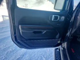 Jeep Wrangler 3.6L| RUBICON X| 4x4| CARFAX - 41000 € / 80189.03 лв. - 12821782 8