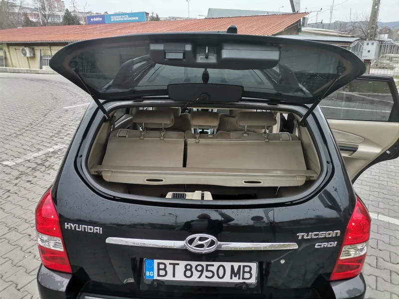 Hyundai Tucson, снимка 14 - Автомобили и джипове - 49107009